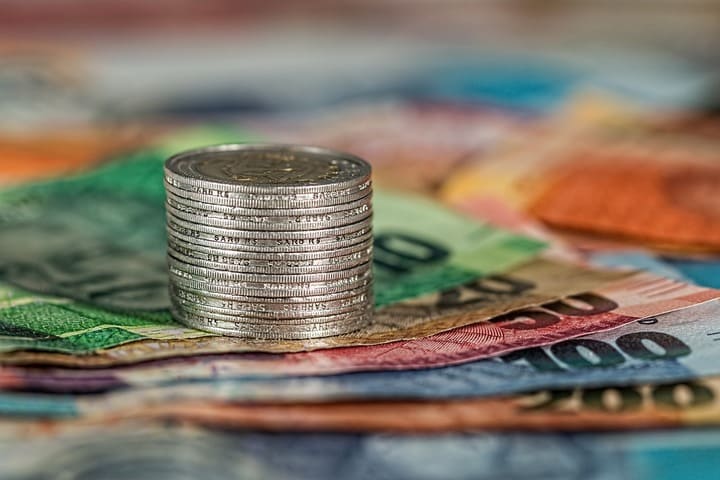10 Ideias para Ganhar Dinheiro na Internet Sem Sair de Casa 1 10 Ideias para Ganhar Dinheiro na Internet Sem Sair de Casa